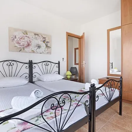 Monte Aparthotel 3*