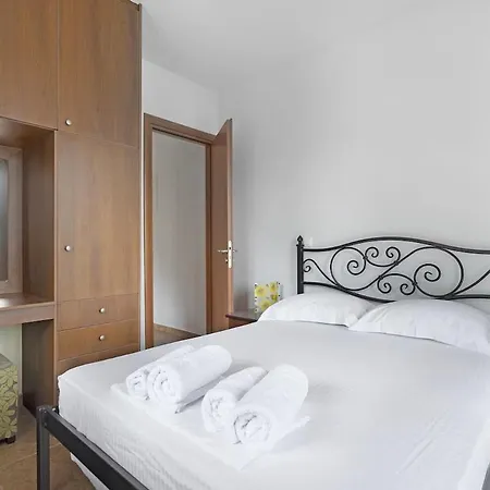 Monte 3* ليكسوري